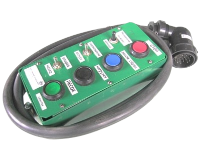 Пульт управления тепловозом ЧМЭ-3